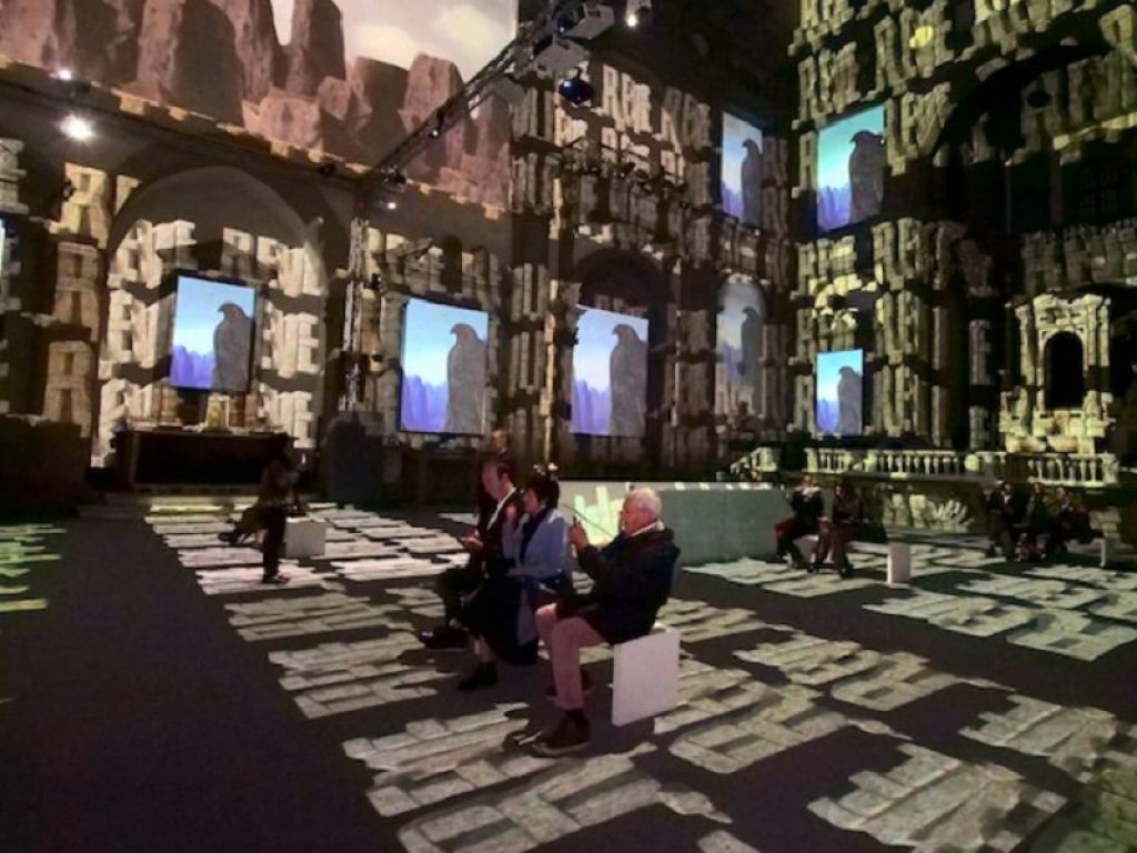 Un'immagine della mostra Inside Magritte a Firenze