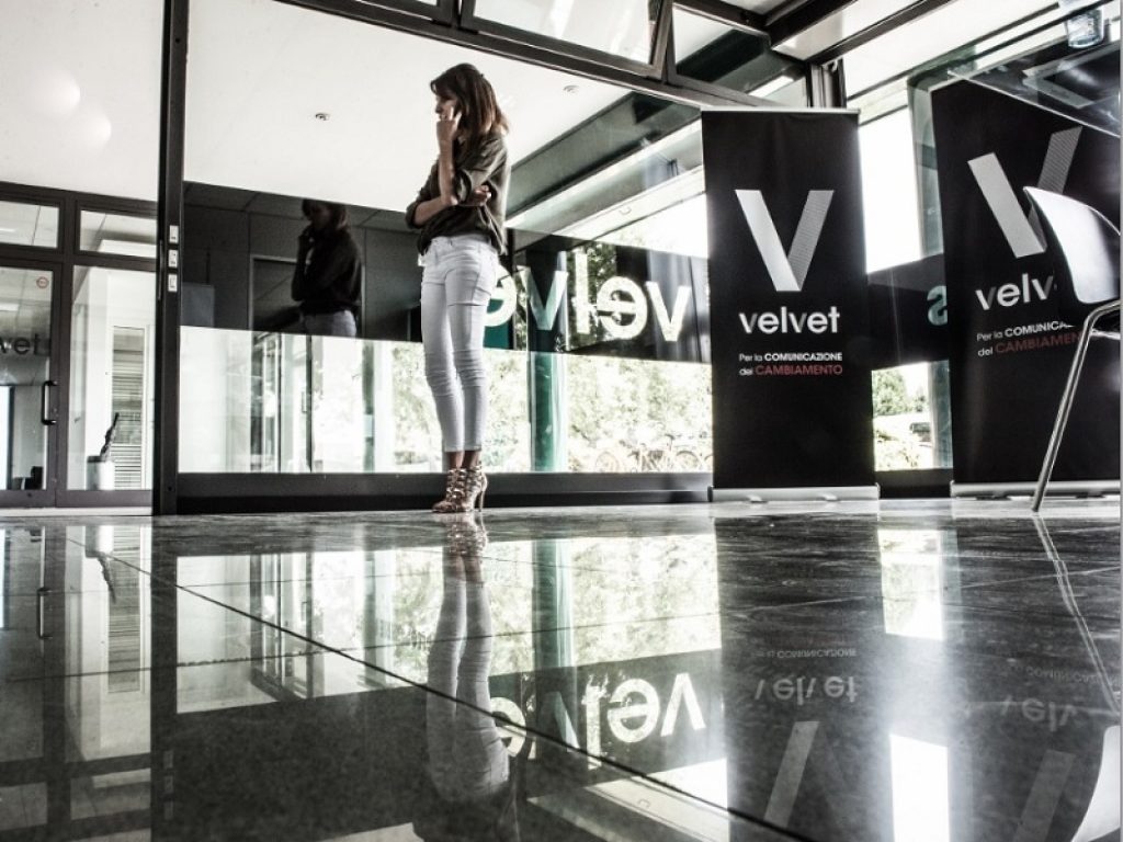 Velvet Media lancia algoritmo salva-negozi