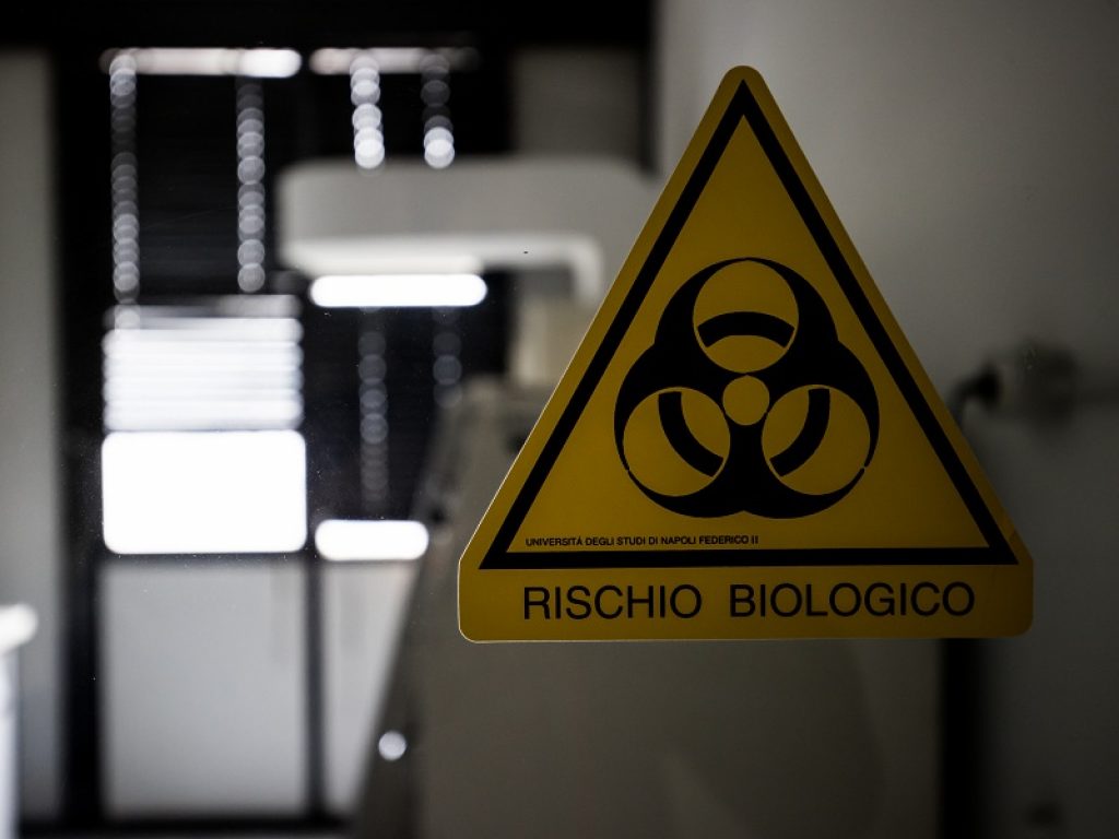 Alla Federico II sanificazionecon Luce UV allo Xeno