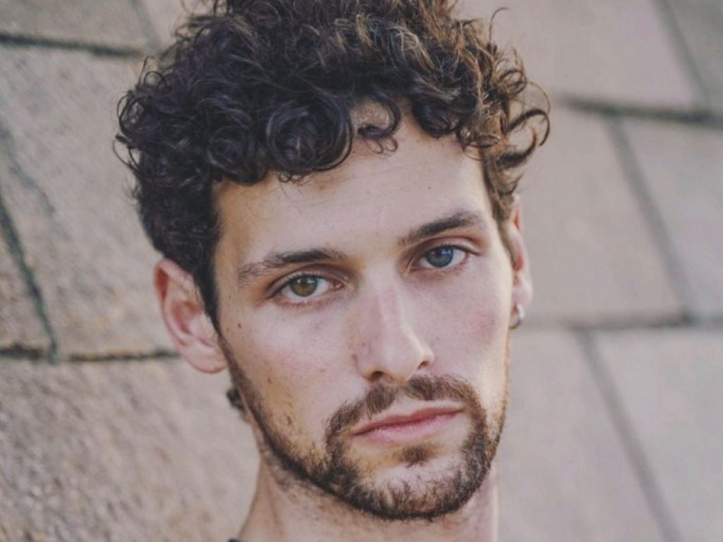 Zoizi in rotazione radiofonica e sulle piattaforme digitali con il singolo "T'amerei uguale", nuovo inedito del cantautore