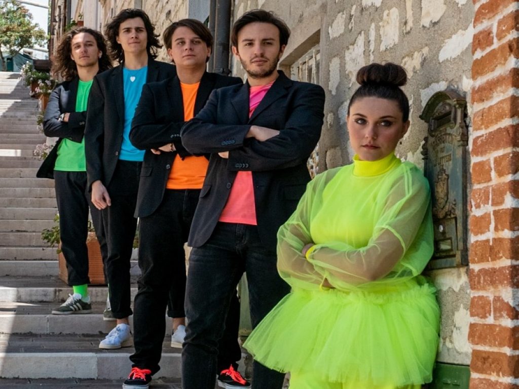 Gli AS Clouds cantano "Fino all'alba"