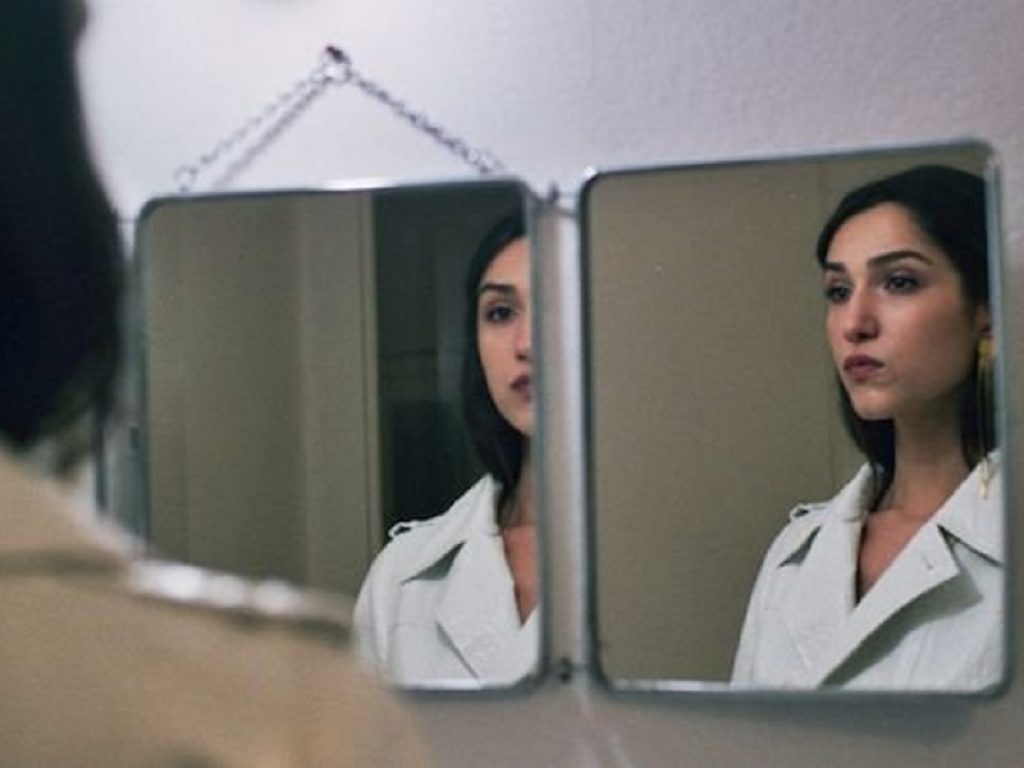 Camilla Magli racconta il suo "Eterno rosso"