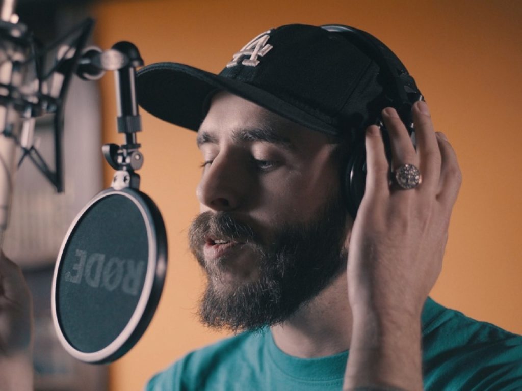 “Tutto di personale” è il titolo della nuova video live session del musicista romano Penny, nome d'arte di Matteo Rosa, online su YouTube