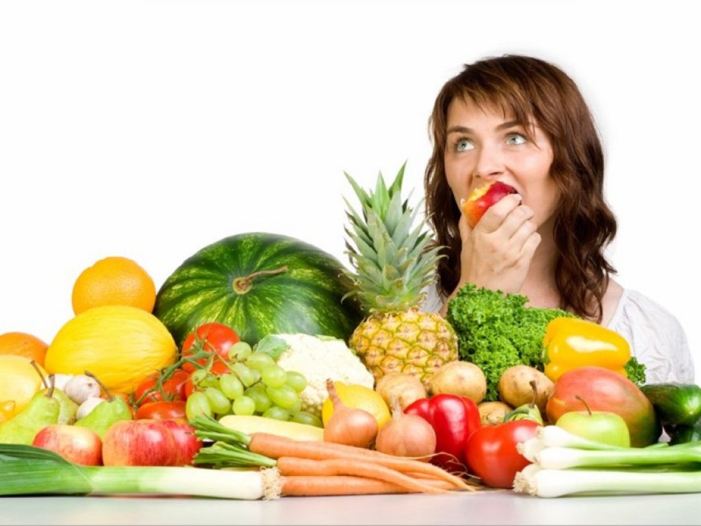 Nelle donne la dieta vegetariana è risultata associata a un maggior rischio di fratture dell'anca secondo i risultati di uno studio di coorte pubblicato sulla rivista BMC Medicine.