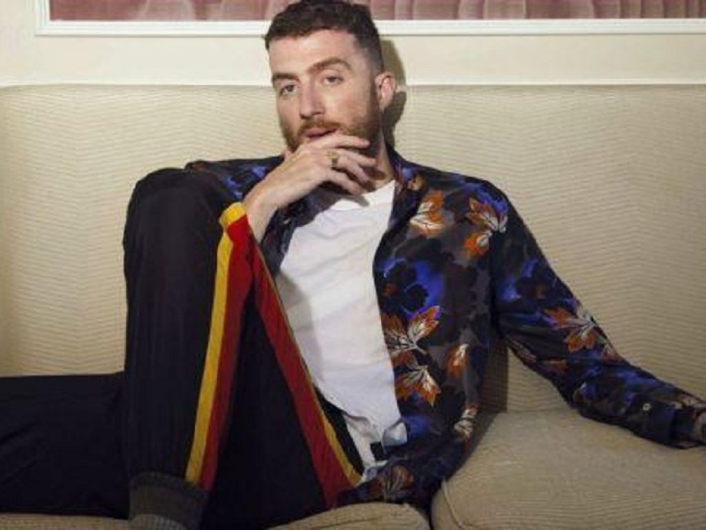 A Natale canta con Mecna: il rapper annuncia un live streaming "festivo". L'artista in diretta dalle Dolomiti su Dice.fm