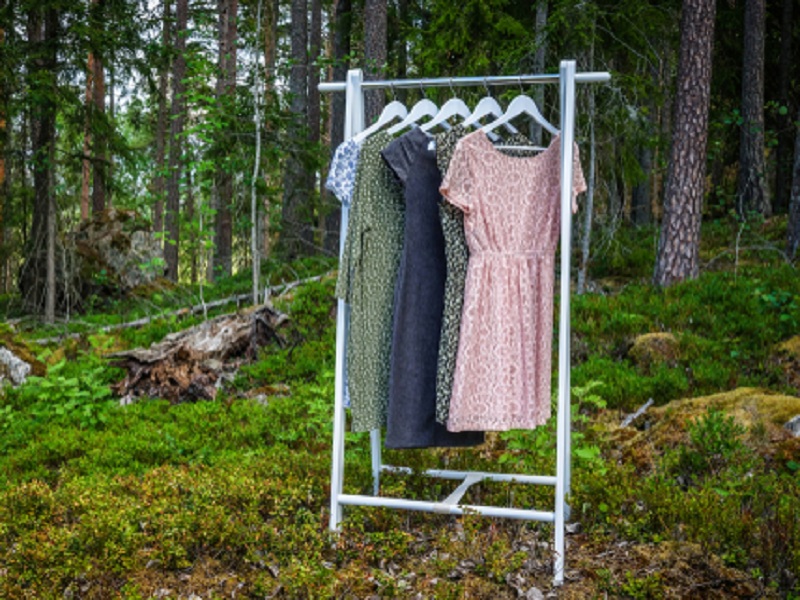 Le donne vogliono una moda sostenibile e inclusiva