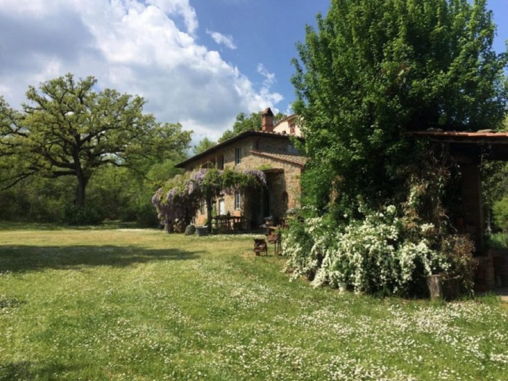 Dieci amici, dieci esperienze e dieci giorni in una villa in Toscana: è il Decameron di Airbnb per vivere un’avventura proprio come i protagonisti del capolavoro di Boccaccio
