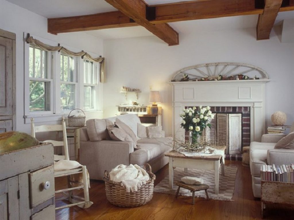 Vi state chiedendo come decorare casa e renderla più bella senza investire in interventi rischiosi e onerosi? Ecco qualche buona idea perfetta per voi!