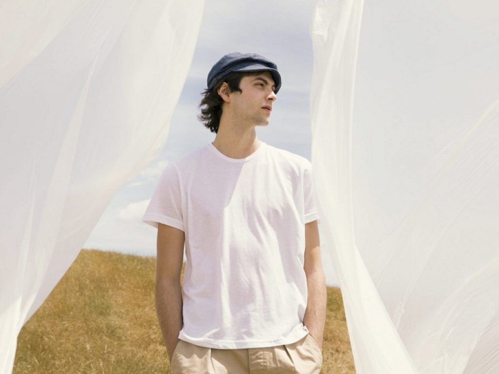 Moda: Rifò lancia i cappelli in denim rigenerato