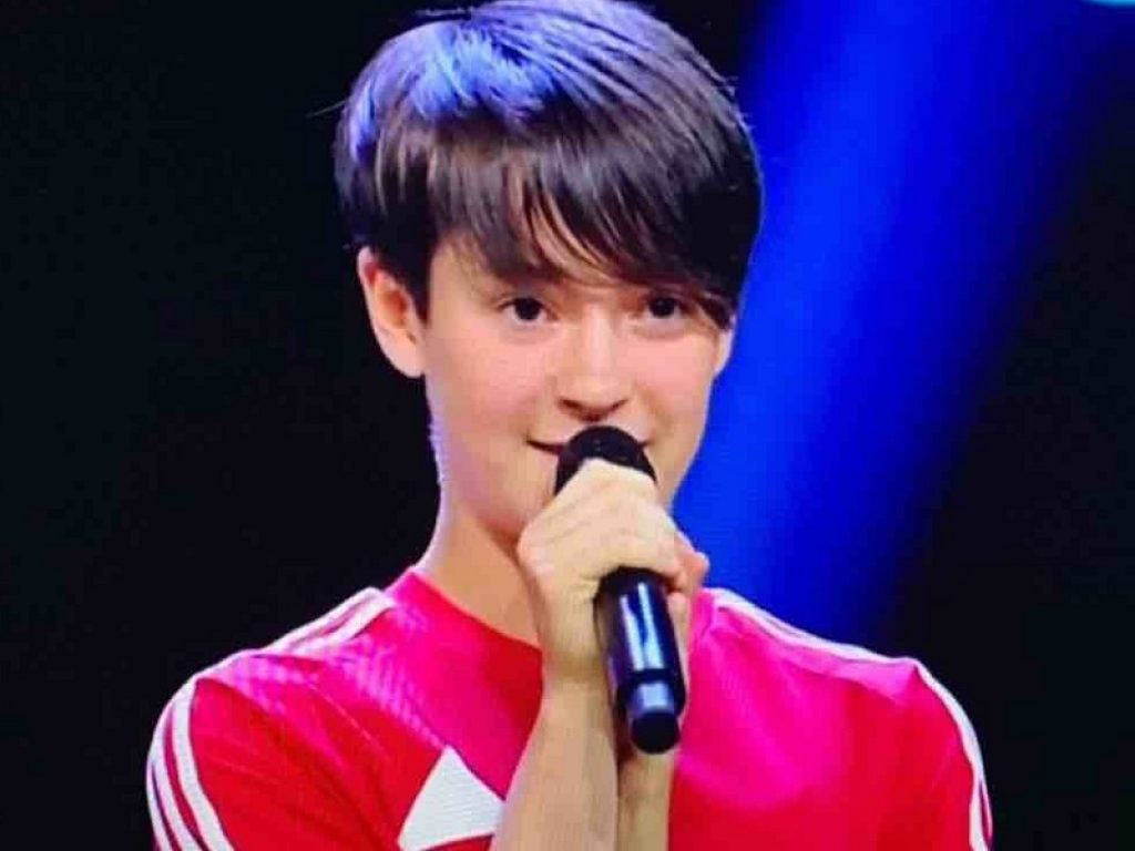 Sofia Tornambene pubblica un brano unplugged