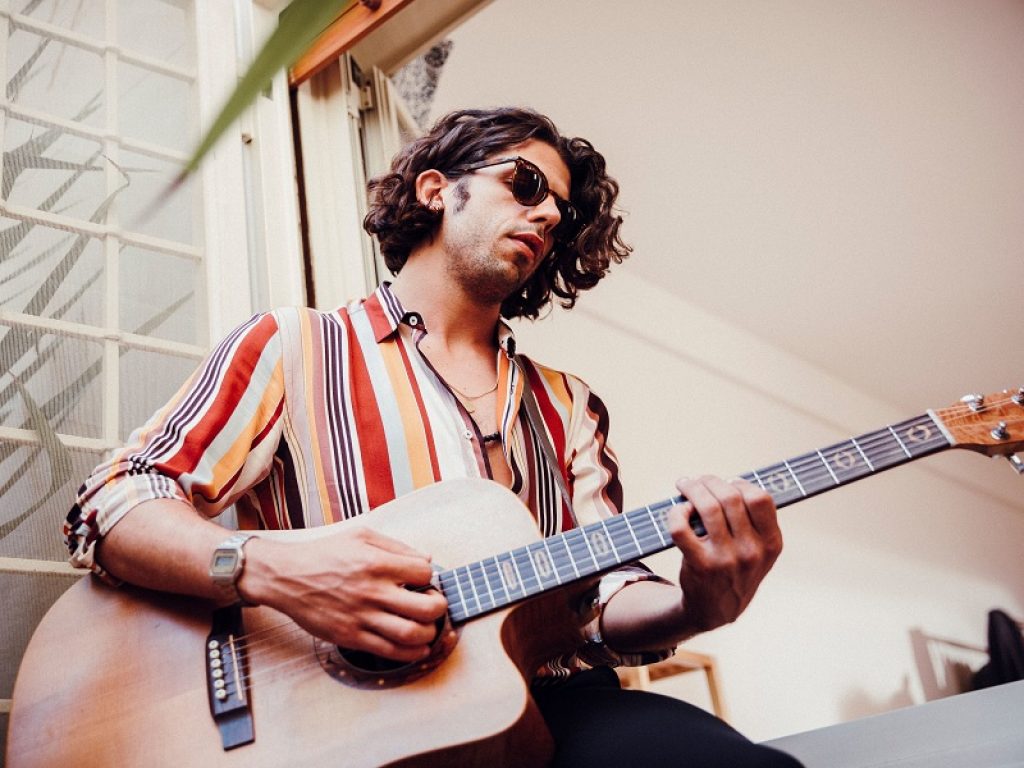 Daniele Barsanti online con "Le commesse"