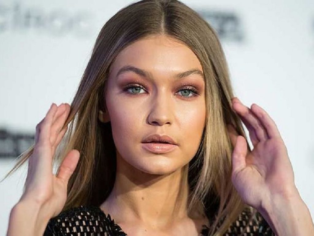 Zayn Malik e Gigi Hadid si sono lasciati. La notizia è trapelata dopo un episodio ancora non del tutto chiaro: una possibile aggressione alla madre della modella