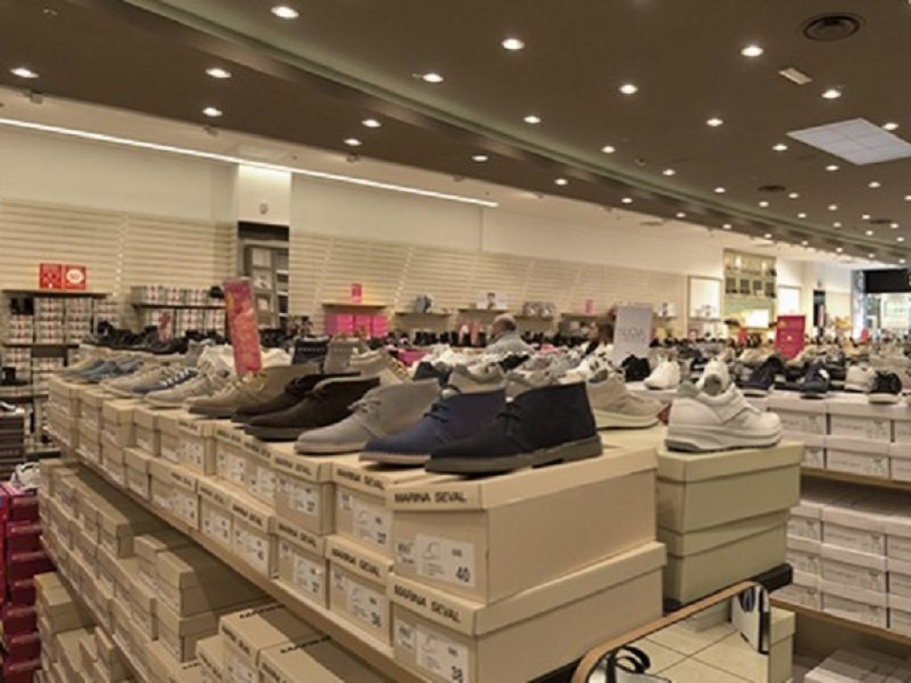 Vendita e produzione di scarpe: è crisi profonda