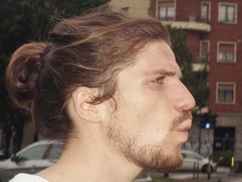 Pit debutta con il singolo "Punto"