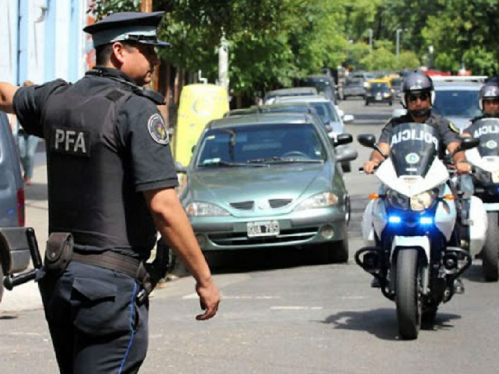 Argentina, corsi di diritti umani per la polizia