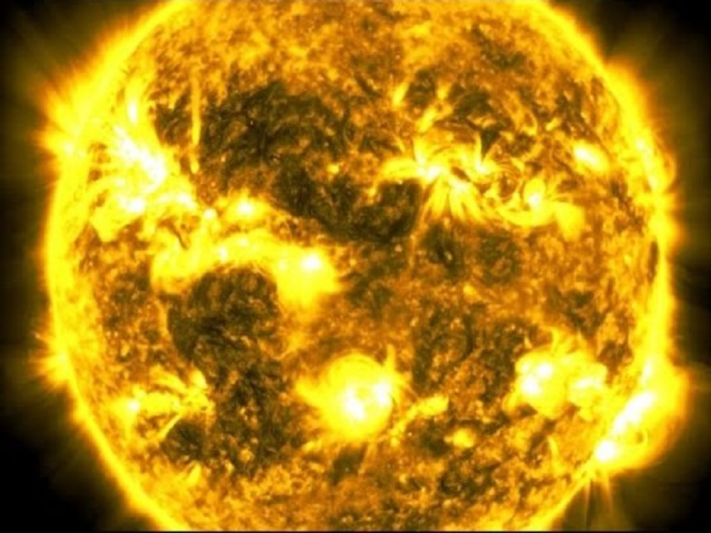 Il Sole in time laps con le immagini di SDO