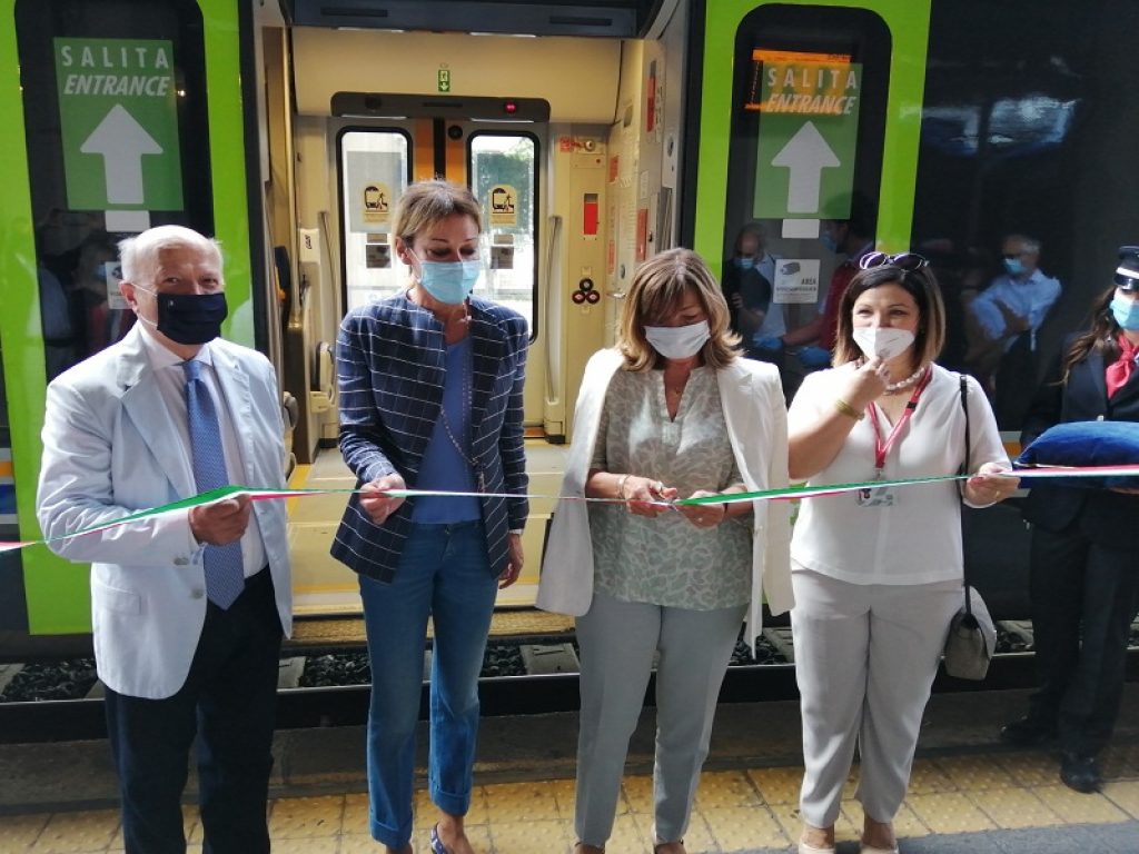 Turismo: Trenitalia inaugura la Trasimeno Line