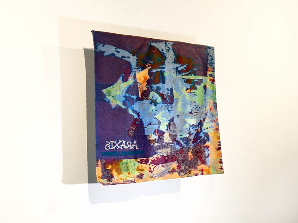 Gli arazzi inediti di Mario Vespasiani in due mostre: sono stati realizzati durante il lockdown insieme alla musa Mara.