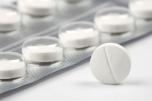 Intervento coronarico percutaneo in pazienti con fibrillazione atriale: meglio interrompere l'aspirina per evitare sanguinamenti