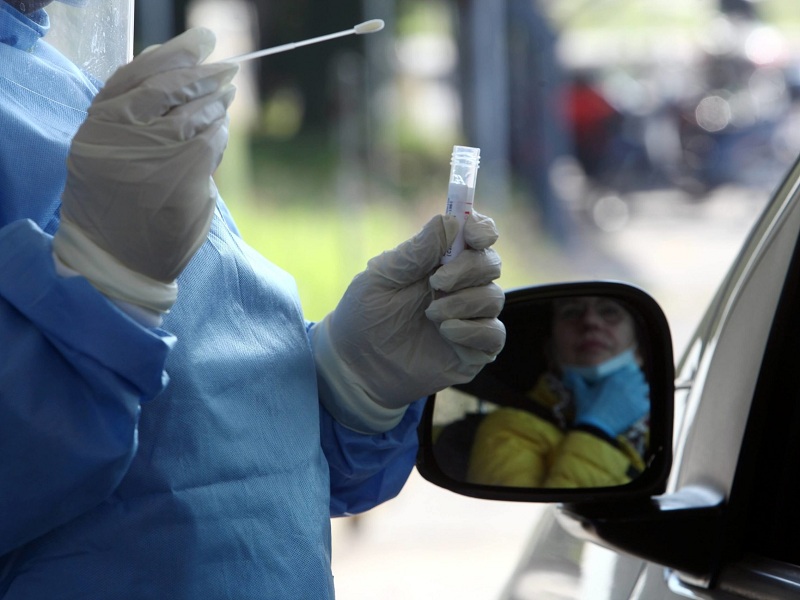 Tamponi molecolari disponibili nelle farmacie lombarde. Parte un progetto di Federfarma Lombardia e Federlab Italia per ampliare l’offerta diagnostica