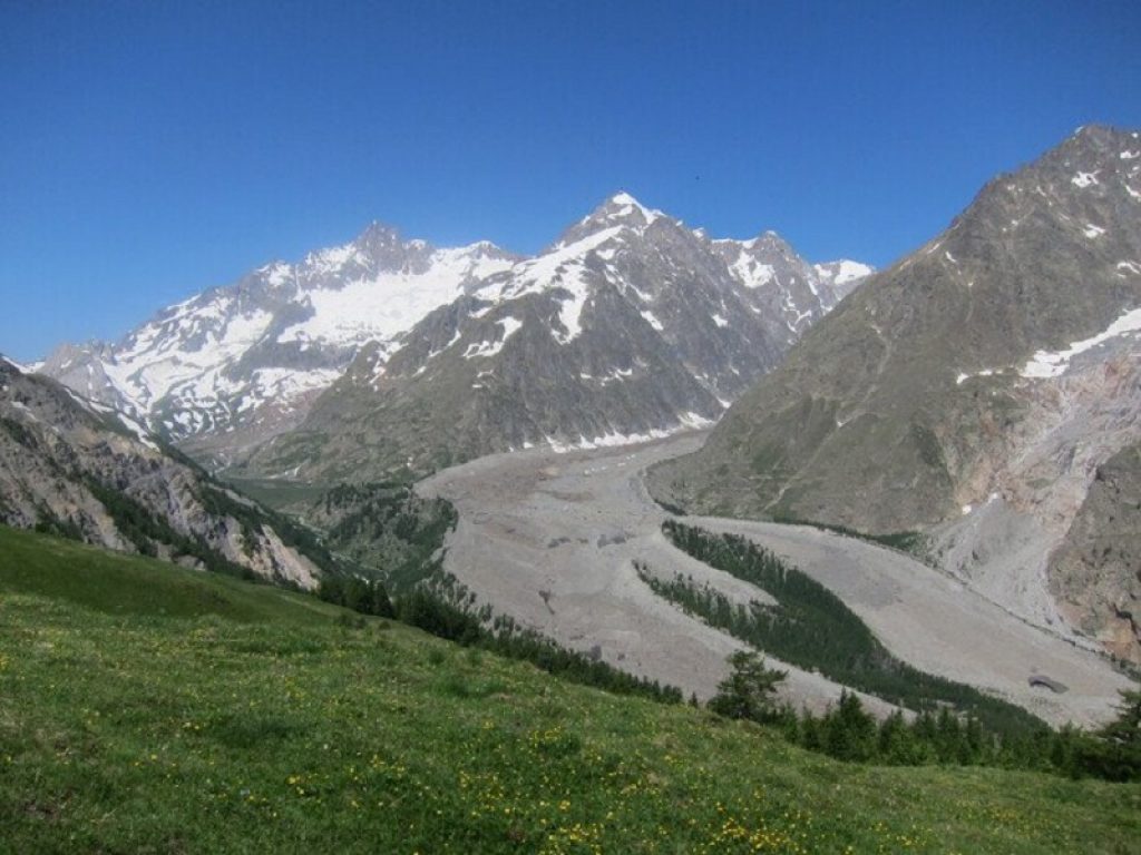 Sulle Alpi parte la Carovana dei Ghiacciai di Legambiente