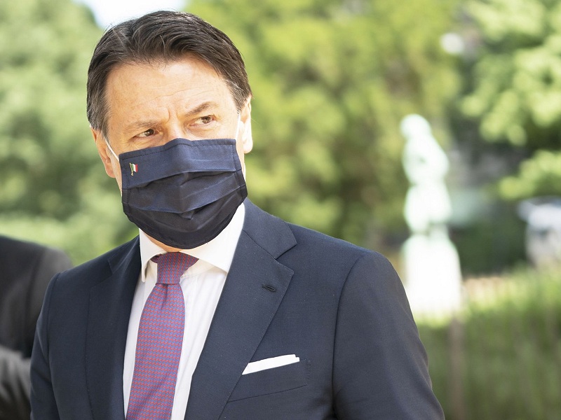 Governo in crisi, fonti di Palazzo Chigi spiegano che Conte non sarebbe disposto alla formazione di un nuovo esecutivo con Italia Viva di Renzi