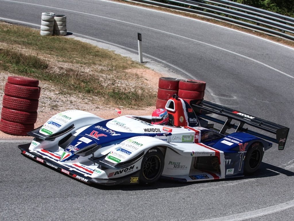Merli su Osella trionfa al fotofinish al 55esimo Trofeo Luigi Fagioli: il campione trentino ha colto il secondo successo consecutivo a Gubbio con la Fa30 Evo Zytek