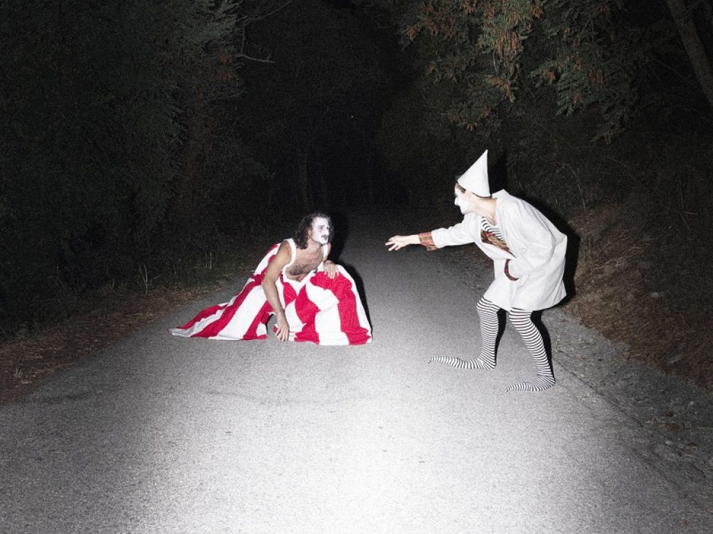 Gli Allen online con il singolo "Mr. Nobody"