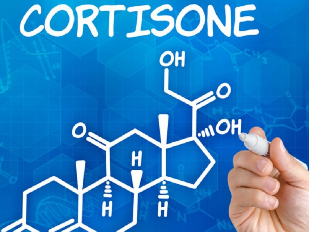 Covid-19: il cortisone si conferma efficace per migliorare la sopravvivenza dei pazienti gravemente malati