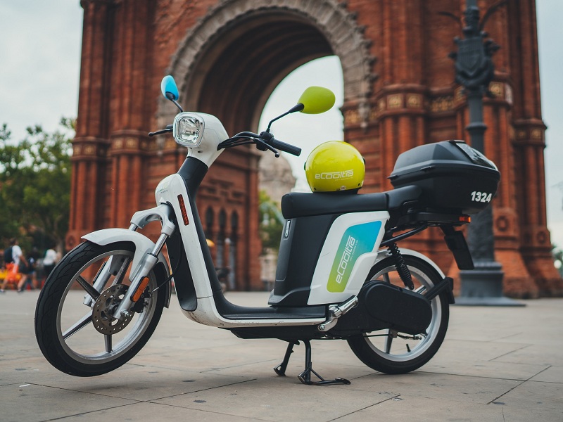 Scooter condivisi: eCooltra punta su Roma