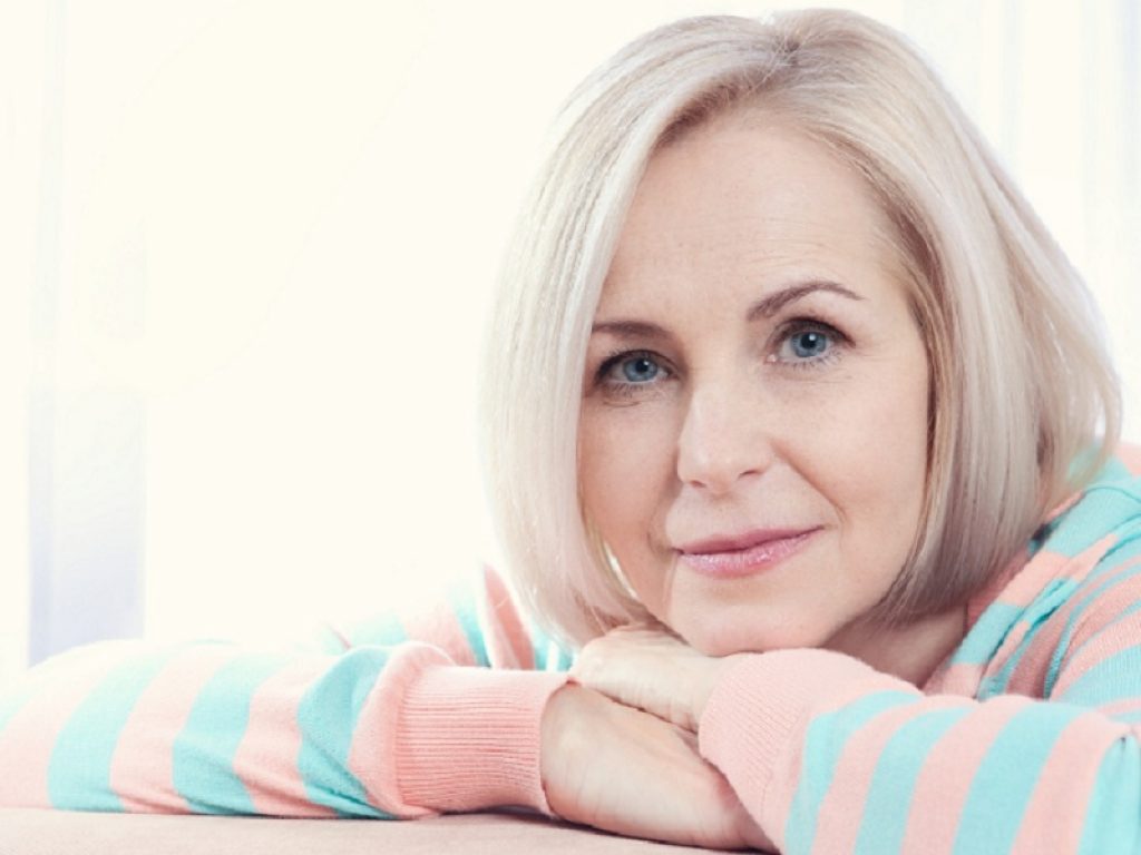 La terapia non ormonale sperimentale fezolinetant si è dimostrata efficace nel trattamento dei sintomi vasomotori correlati alla menopausa