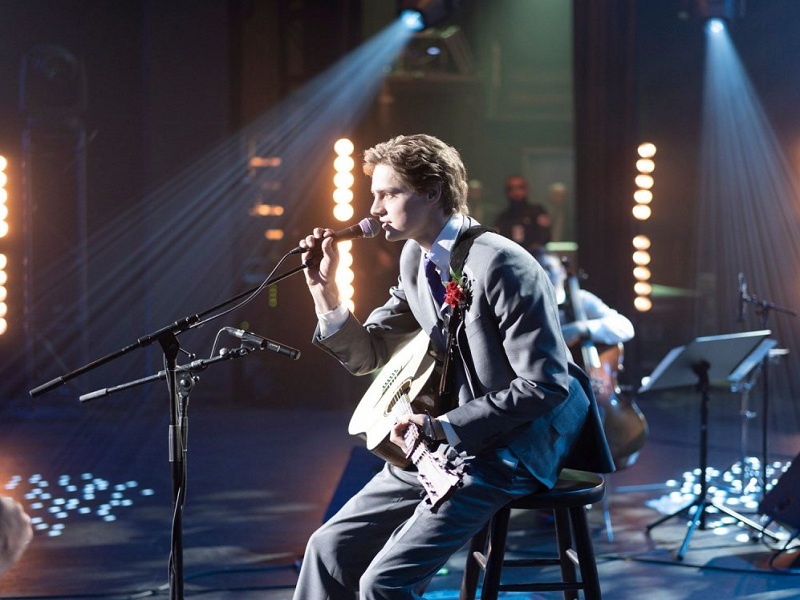 Rilasciato il secondo trailer del film "Nuvole" su Zach Sobiech: ispirato a una storia vera, arriva il 16 ottobre su Disney+