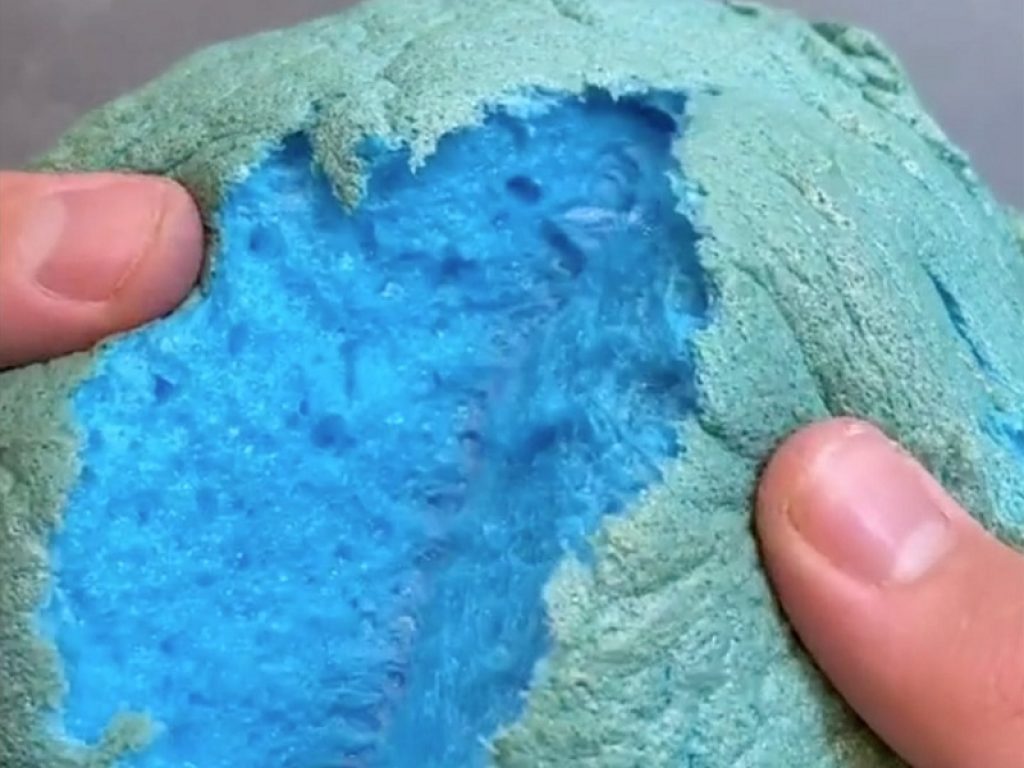 Pane Nuvola spopola su Tik Tok: la ricetta per il Cloud Bread