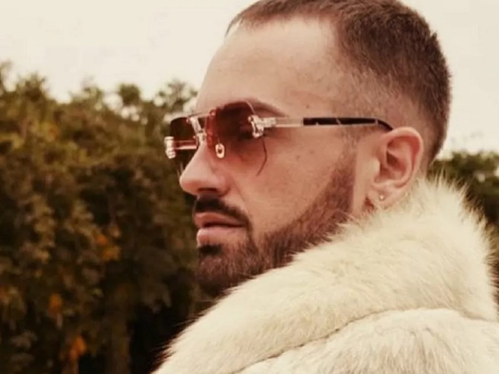 Infinito “Come il Mare”, il nuovo album di Vale Lambo