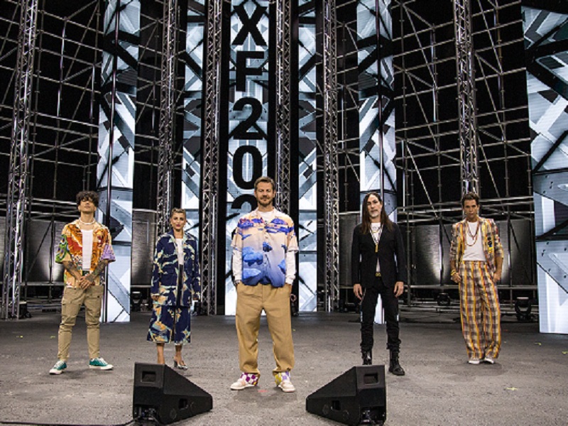 X Factor 2021: chi arriverà al posto di Cattelan che ha annunciato a sorpresa il suo addio durante la finale del programma di Sky Uno? Ecco i probabili conduttori