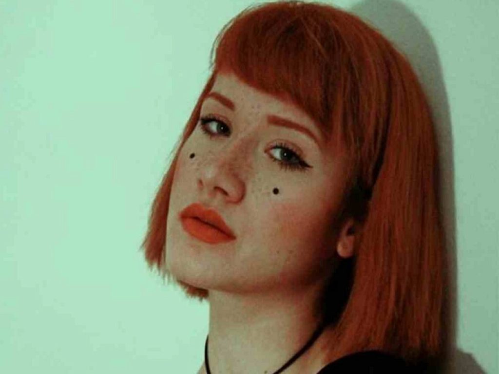 "Rido male" è il primo singolo in Italiano di Tish