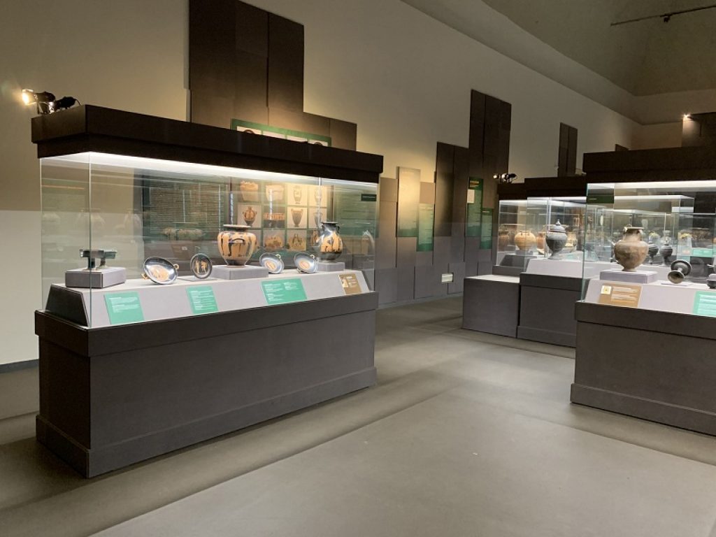 "Tesori dalle terre d'Etruria. La collezione dei conti Passerini, Patrizi di Firenze e Cortona" al Museo Archeologico Nazionale di Firenze fino al 30 giugno 2021