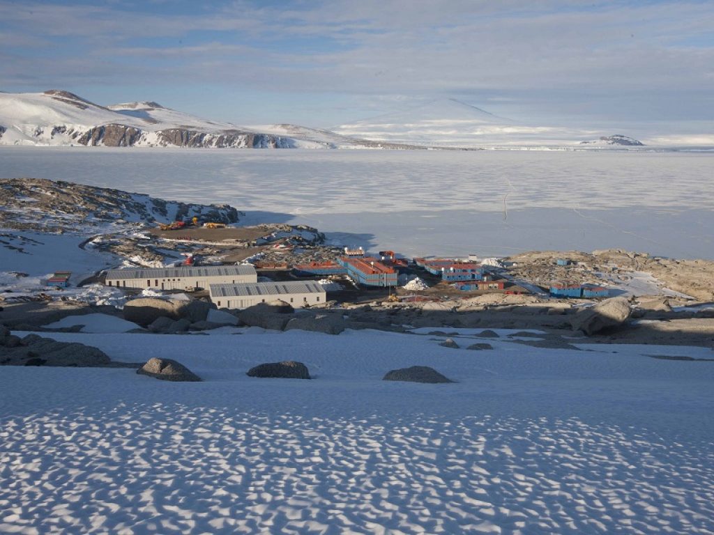 Con l’apertura della base italiana Mario Zucchelli inizia la 36a Spedizione italiana in Antartide, finanziata dal MIUR nell’ambito del PNRA