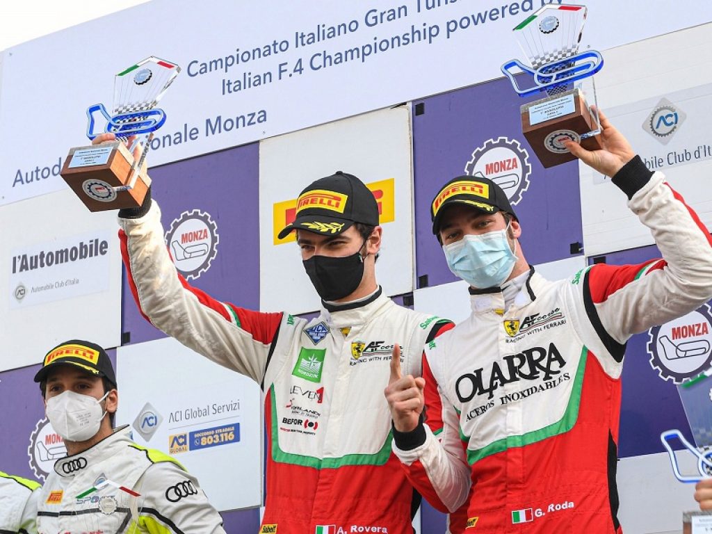 Rovera lotta e vince a Monza su Ferrari nel Tricolore GT Sprint
