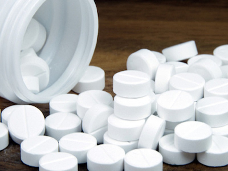 Leucemia mieloide acuta FLT3+: gilteritinib aggiunto ad azacitidina in prima linea aumenta le remissioni complete