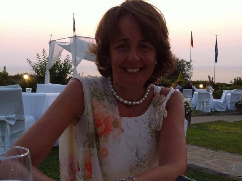 Annella Prisco in libreria con "Specchio a tre ante"