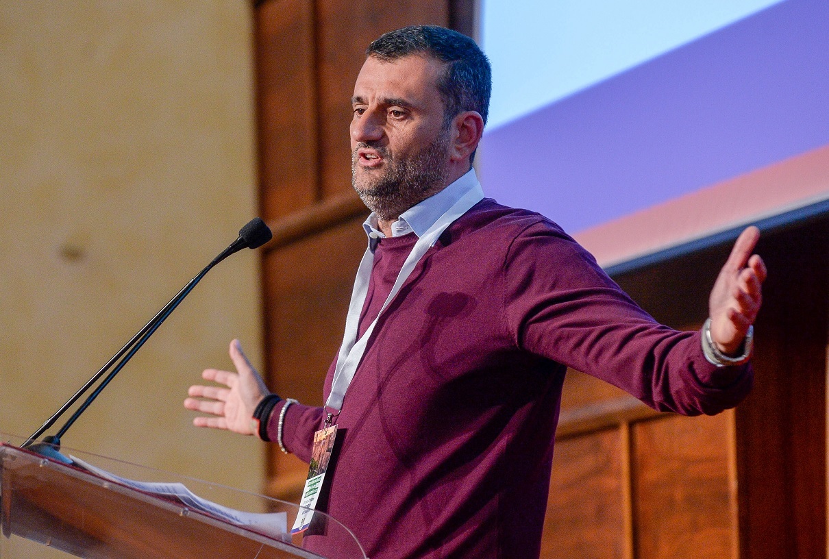 Nuovo Dpcm e coprifuoco, i sindaci non ci stanno: “Scaricabarile sui Comuni”