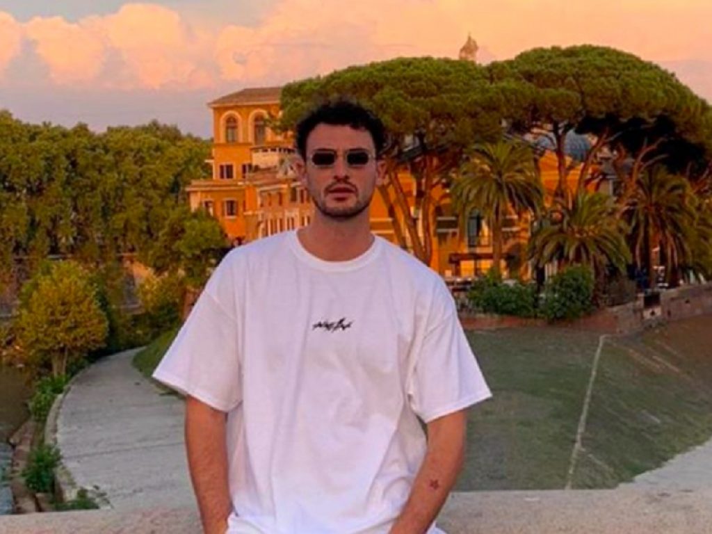 Carl Brave ha annunciato ai fan sui social un nuovo concerto che lo vedrà protagonista all’Arena di Verona il prossimo 23 agosto