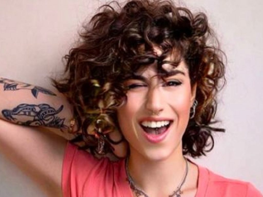 Giulia Molino è tornata con "Cchiù fort"