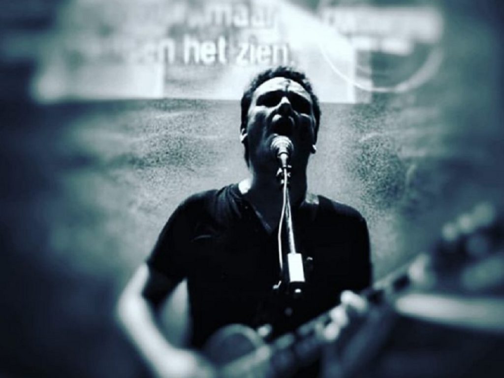 "Scelte" è il primo Ep di Filippo Cannino