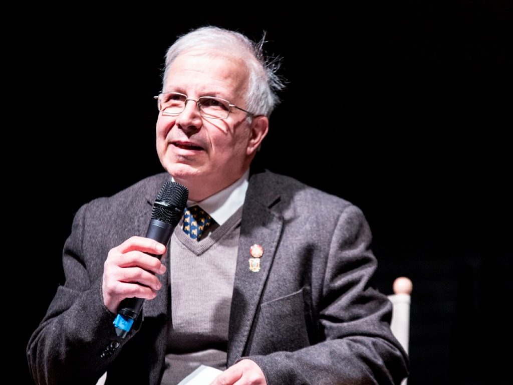 Il razzismo spiegato ai giovani nel libro di Hafez Haidar: un volume edito da Diarkos per andare "Un passo oltre l'indifferenza"