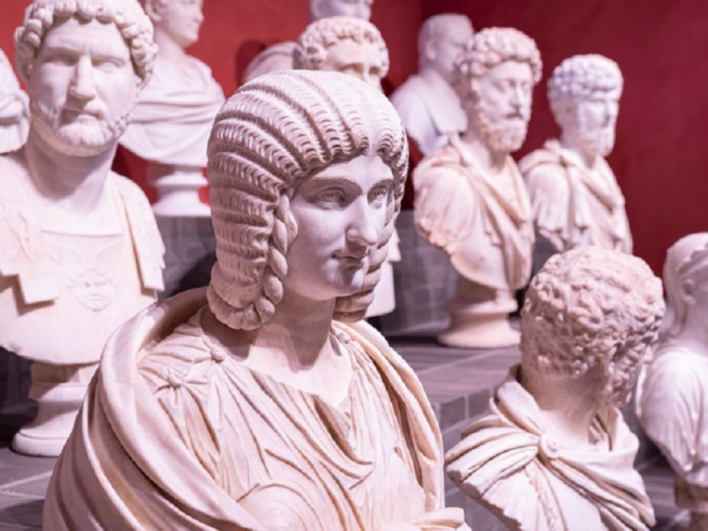 I Marmi Torlonia in mostra a Villa Caffarelli