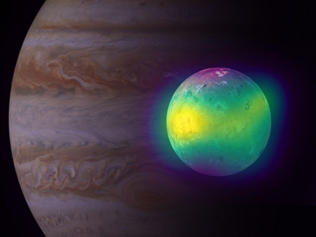 Nuovo studio sui vulcani di Io, satellite di Giove: quasi la metà dei composti di zolfo presenti in atmosfera sono prodotti dalla loro attività