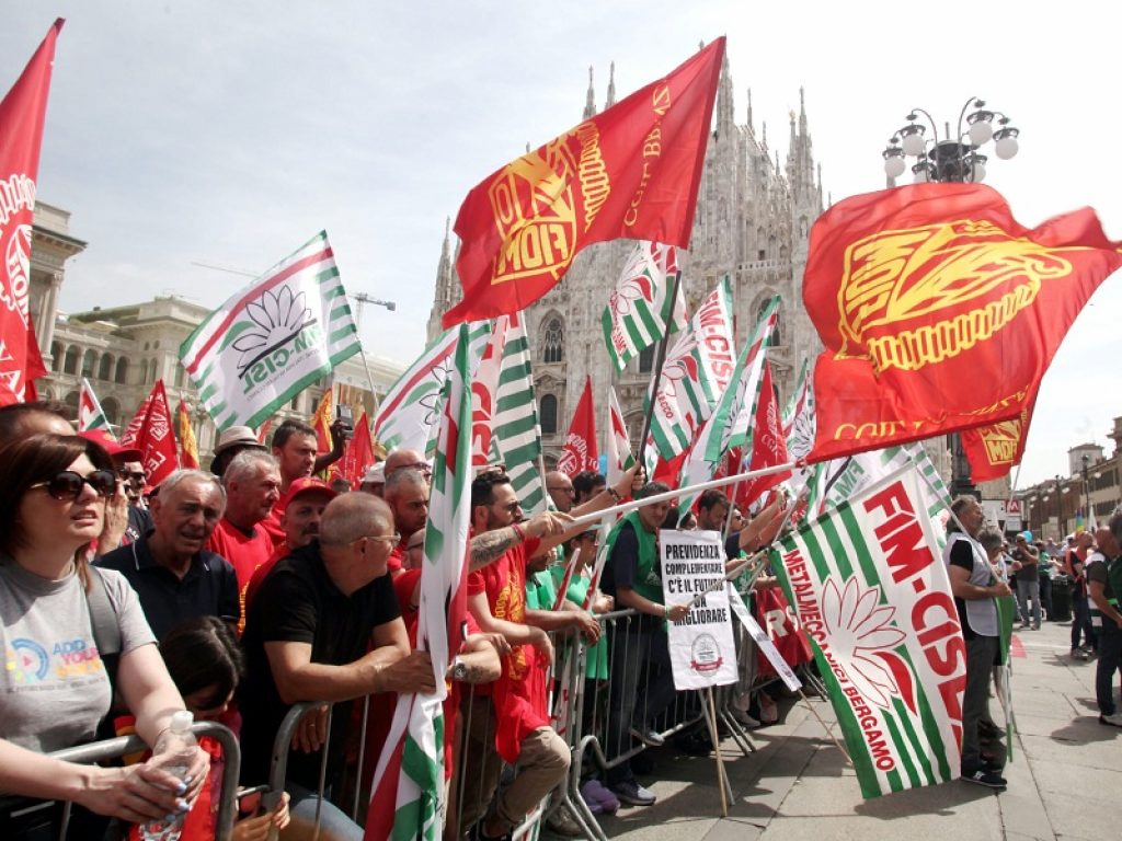 No agli aumenti salariali: salta la trattativa per il rinnovo del contratto dei metalmeccanici, sindacati in stato di agitazione