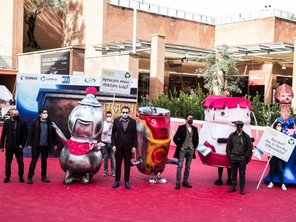 Trash: la fiaba green che valorizza il riciclo